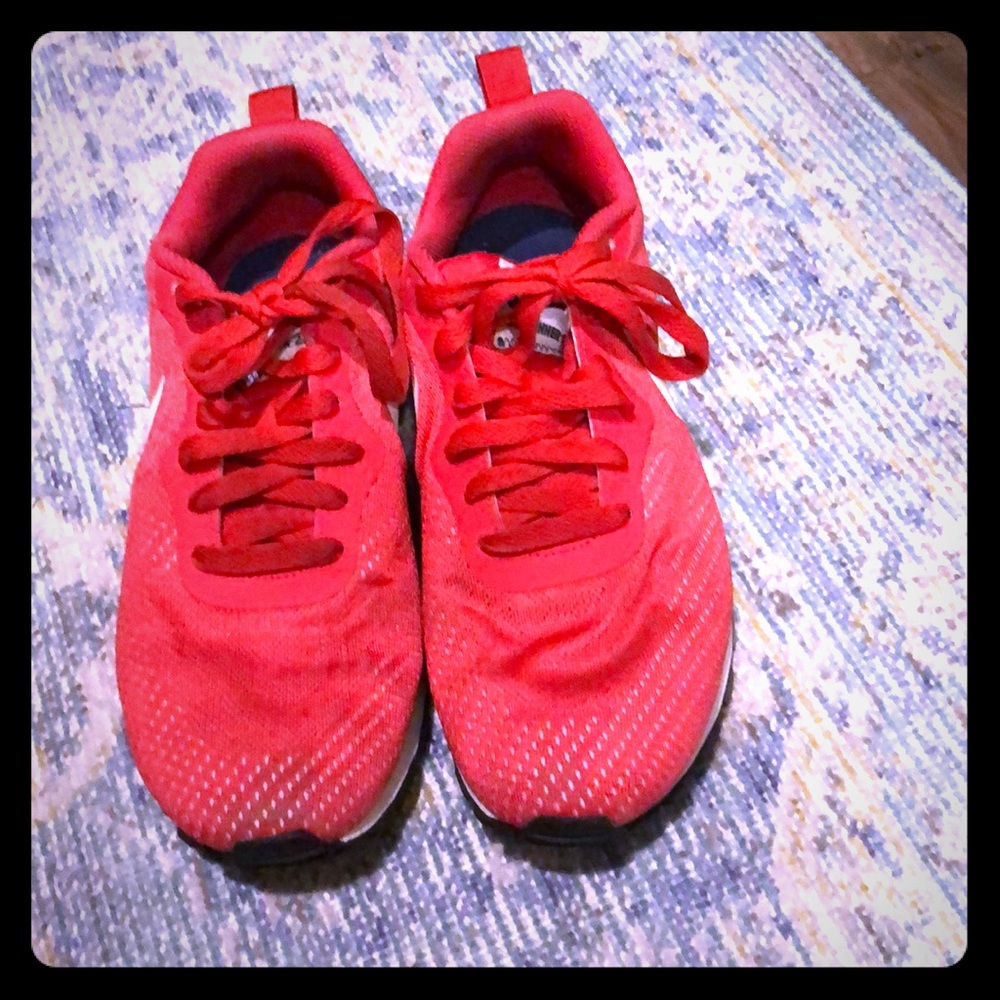Red vintage Nike’s